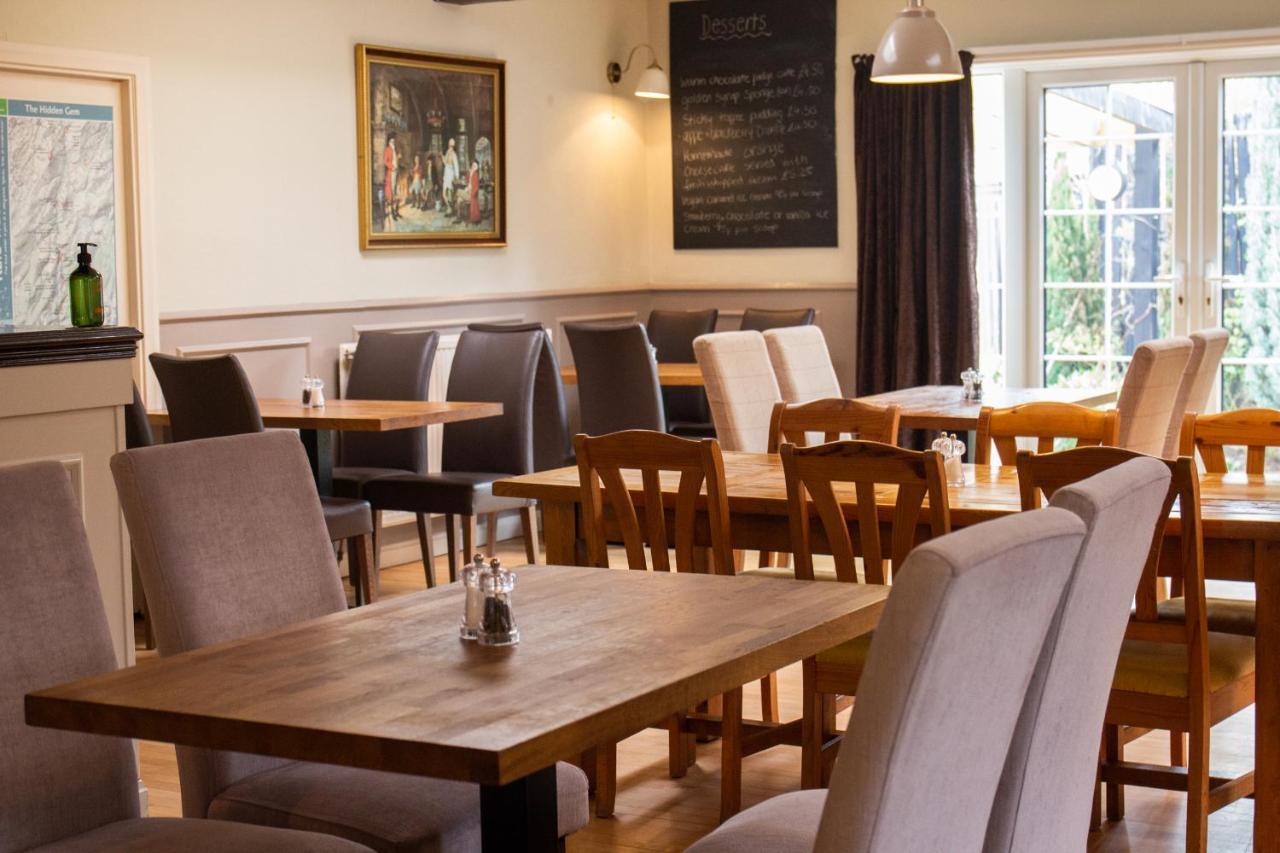 Horse And Hound Country Inn Bonchester Bridge エクステリア 写真