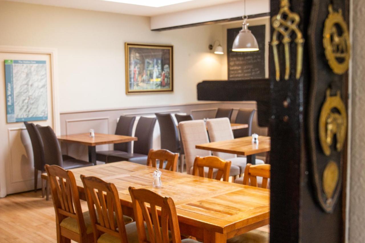 Horse And Hound Country Inn Bonchester Bridge エクステリア 写真