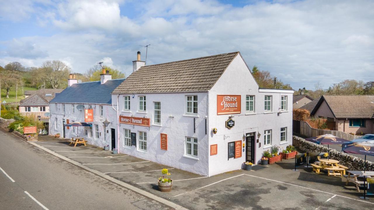 Horse And Hound Country Inn Bonchester Bridge エクステリア 写真