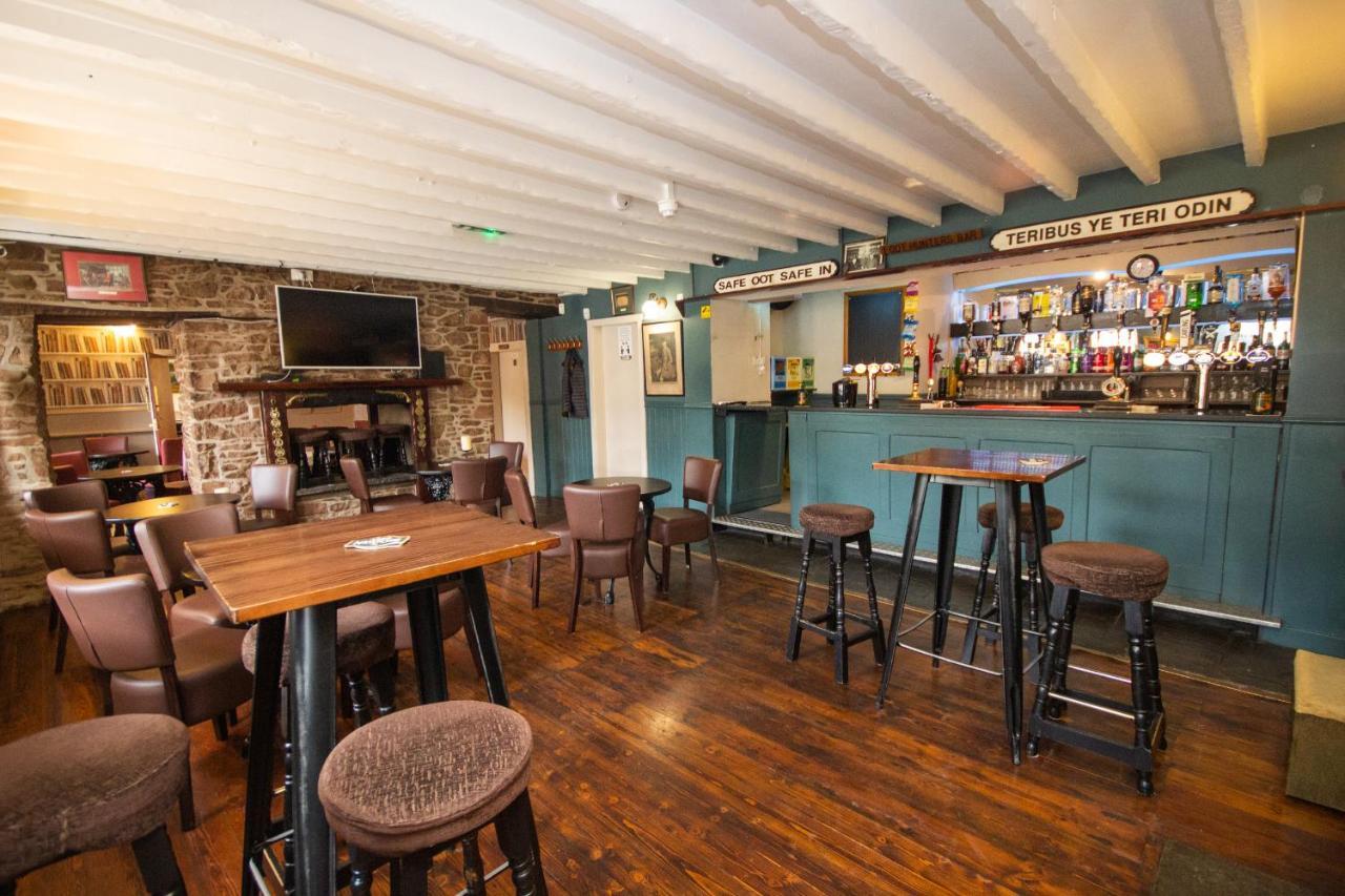 Horse And Hound Country Inn Bonchester Bridge エクステリア 写真